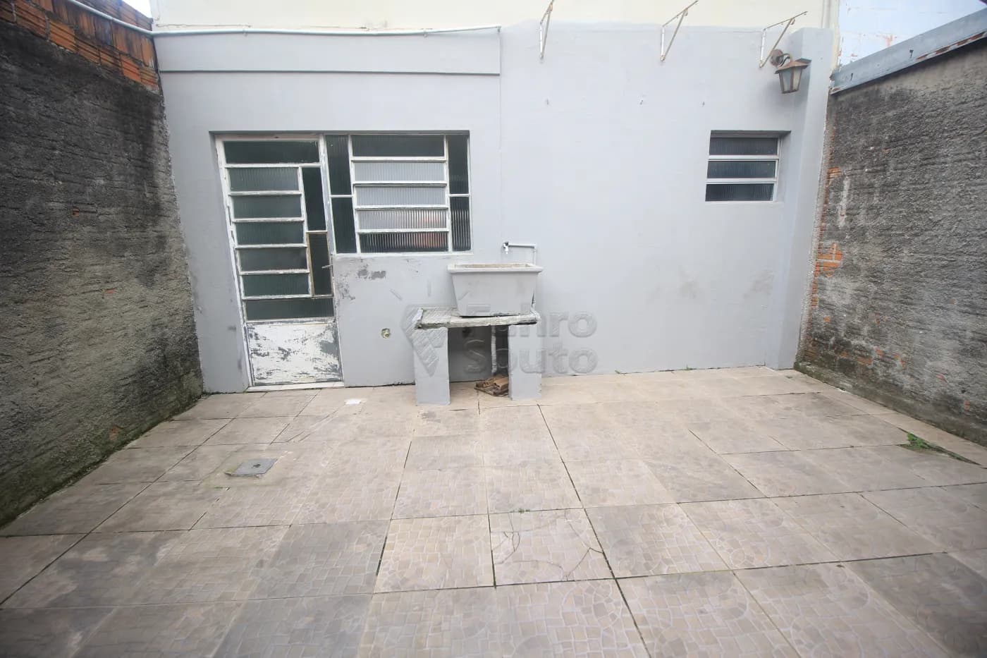 ayxyjb-pelotas-casa-padrao-areal-20-08-2025_23-31-08-14.webp