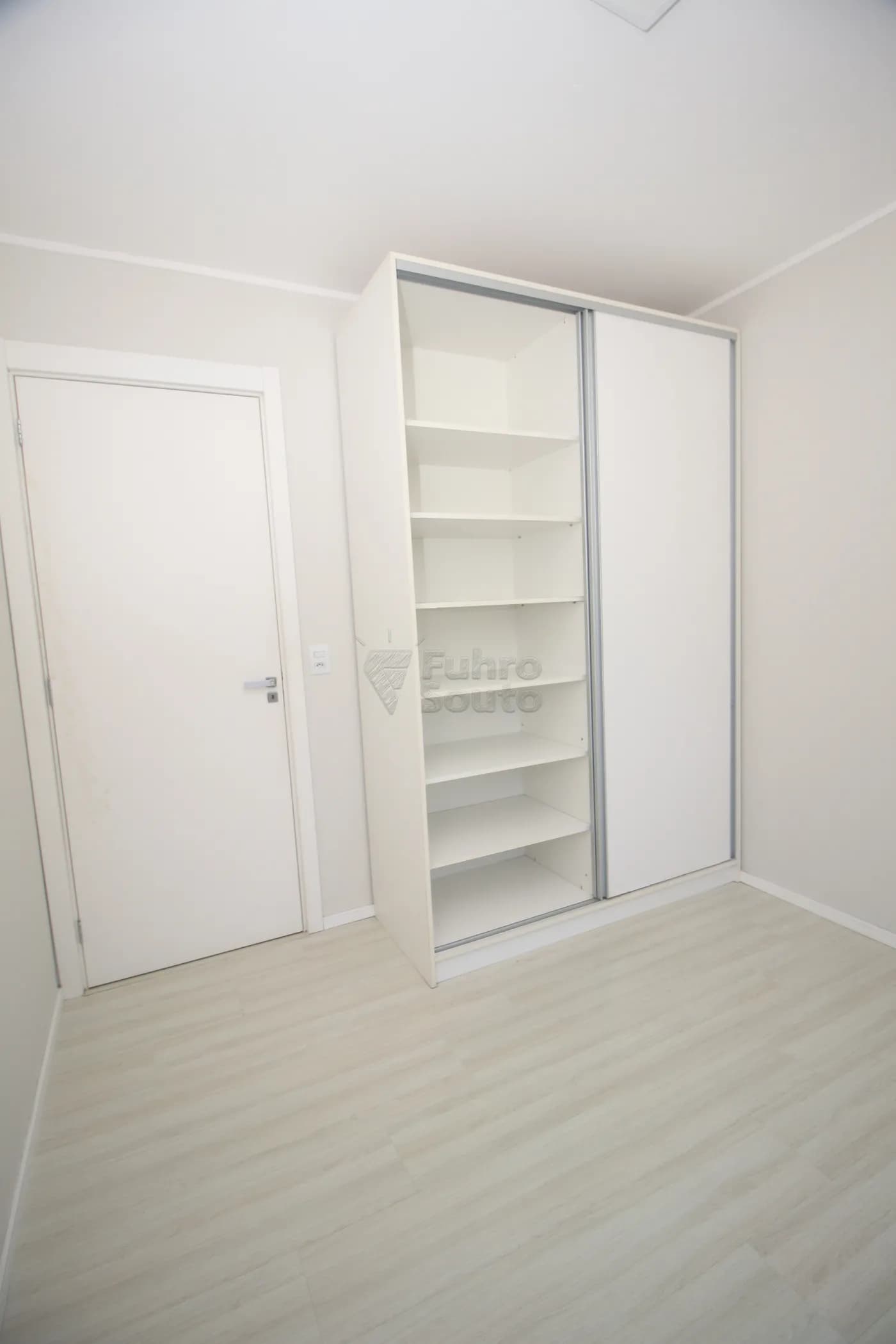 b66xf-pelotas-apartamento-padrao-centro-07-05-2025_22-59-54-6.webp