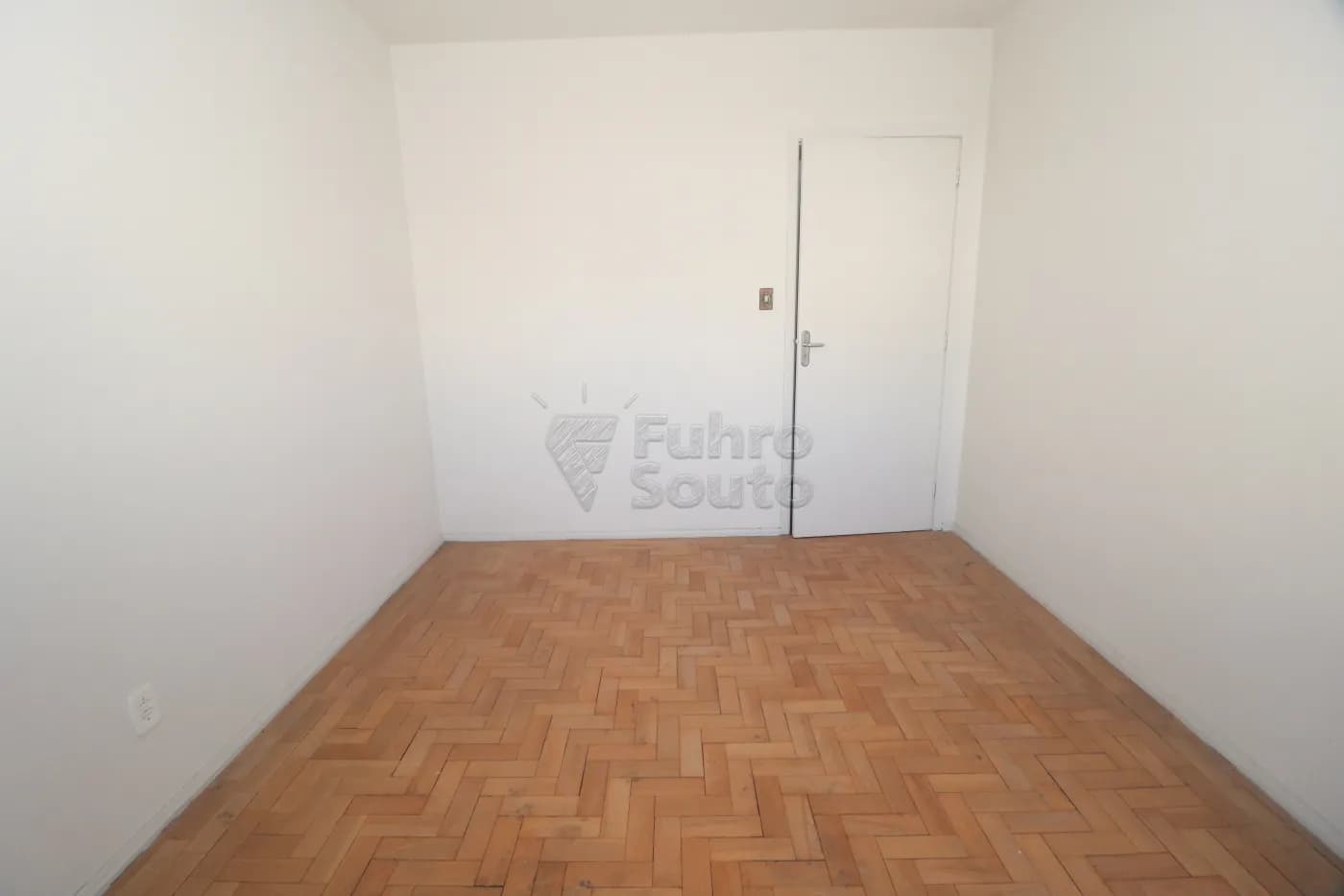 bkws2a-pelotas-apartamento-padrao-centro-26-06-2026_19-48-18-6a3f01b2241d6.webp