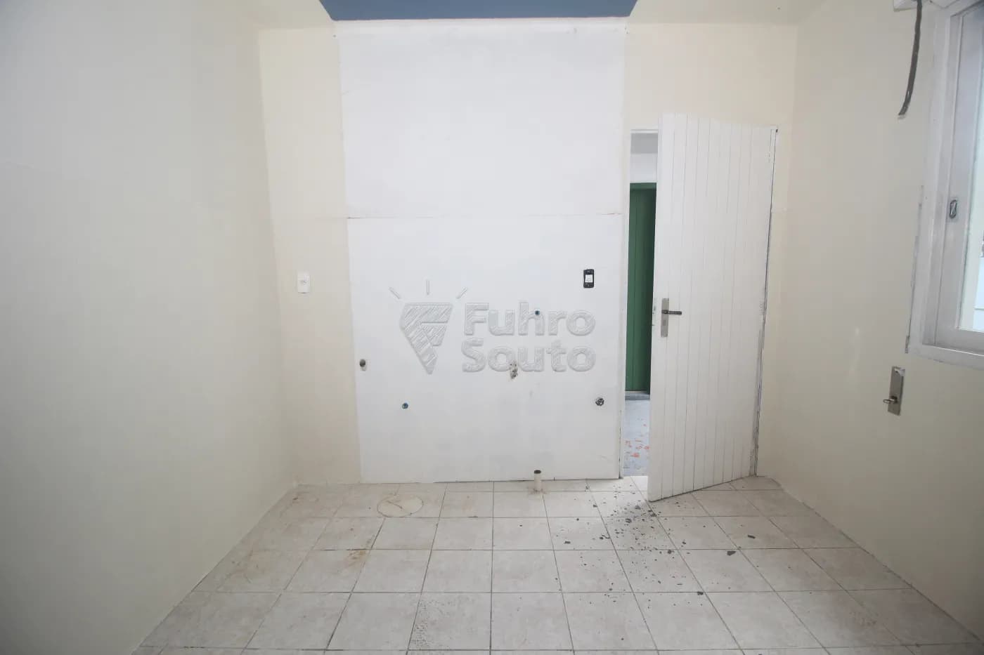 blkorj-pelotas-casa-padrao-centro-22-09-2025_23-38-43-33.webp