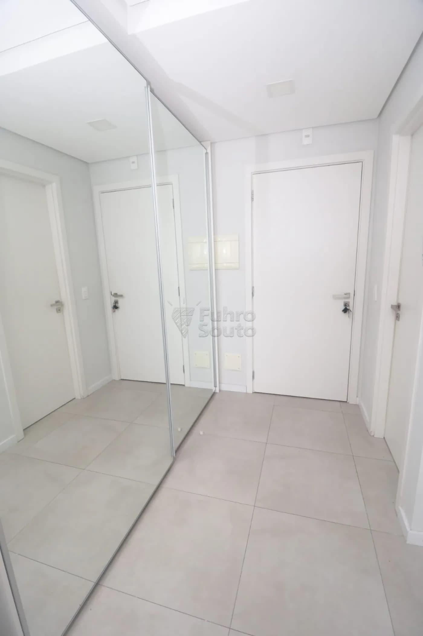 bobp1-pelotas-apartamento-loft--studio-centro-13-03-2026_17-43-54-69b4770ab8962.webp