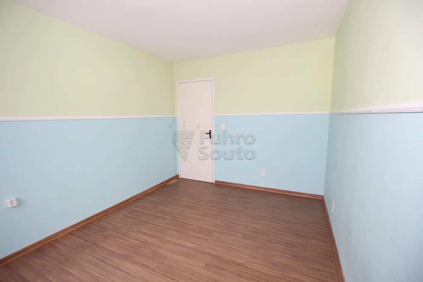 bqcbz8-pelotas-apartamento-padrao-centro-03-04-2024_23-42-25-7.webp