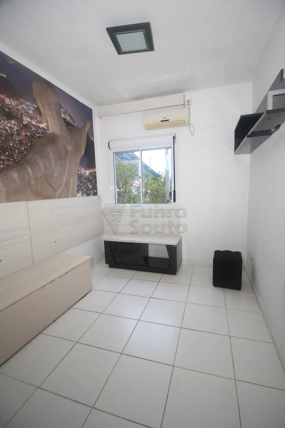 buv9g-pelotas-casa-condominio-tres-vendas-14-07-2025_23-48-40-17.webp
