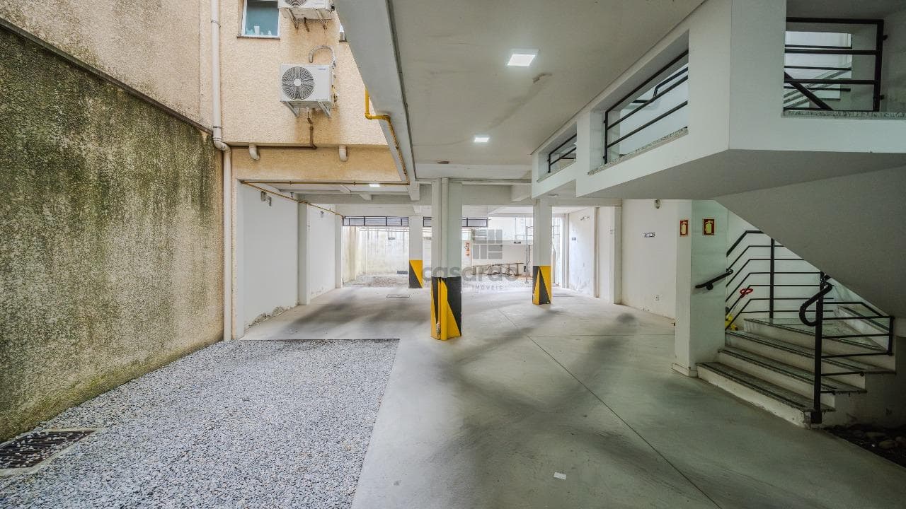 bvaa9-apartamento-2-quartos-no-pelotas-estacionamento.jpg