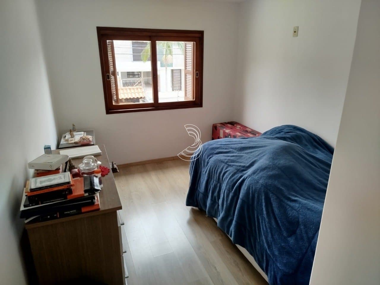 bwh6p-i86B5951L63OWDoNzHSV1_18628696e2817201e8.jpg