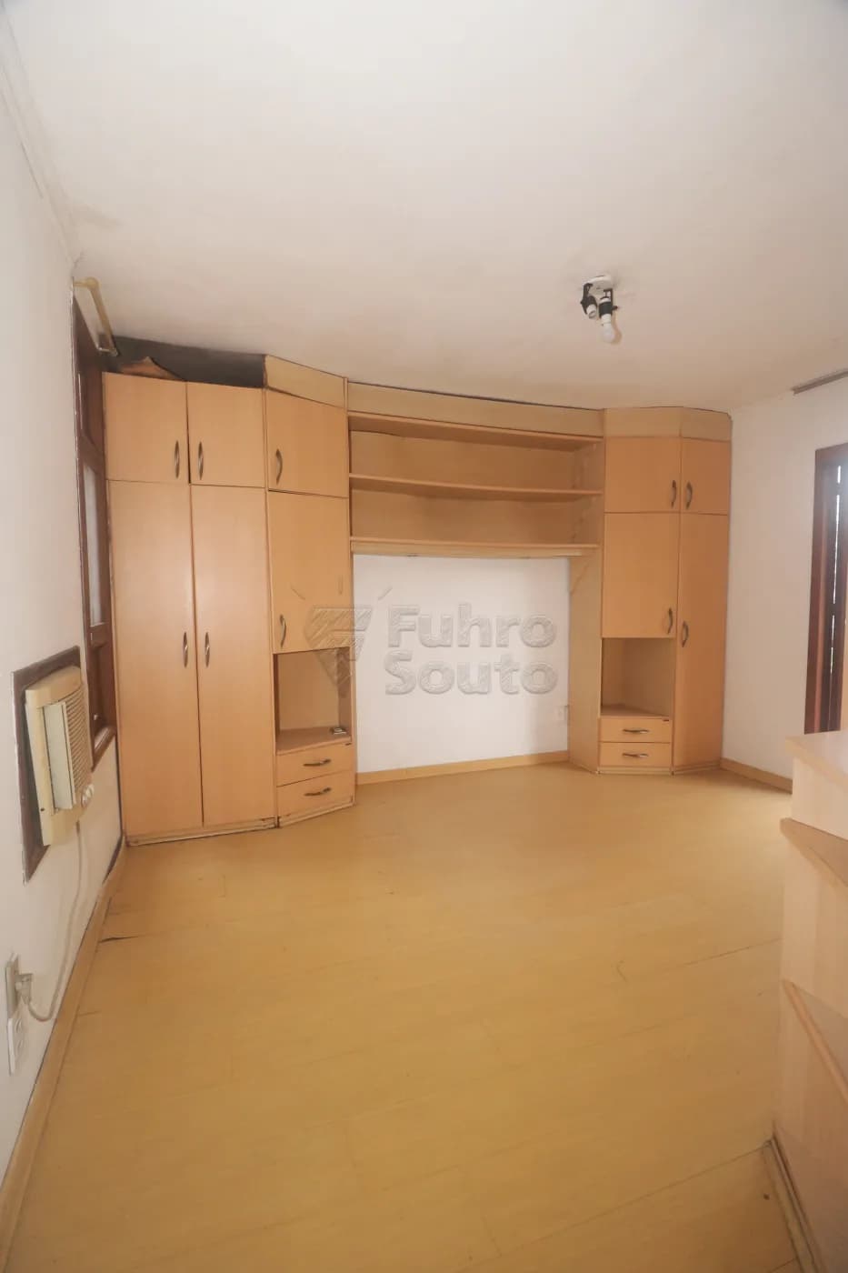 bzeri7-pelotas-apartamento-padrao-centro-07-05-2026_21-30-15-69fd2e974cfd9.webp