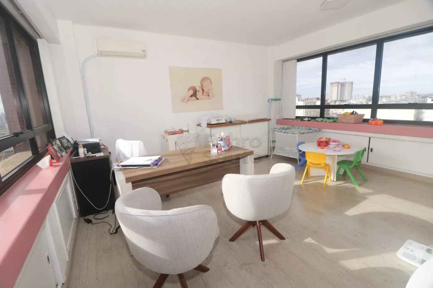 bzt84f-pelotas-comercial-loja-em-condominio-centro-20-05-2026_15-11-07-6a0df93b22d6d.webp