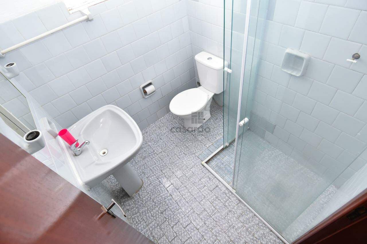 c0bu9-apartamento-1-quarto-no-pelotas-banheiro-social.jpg