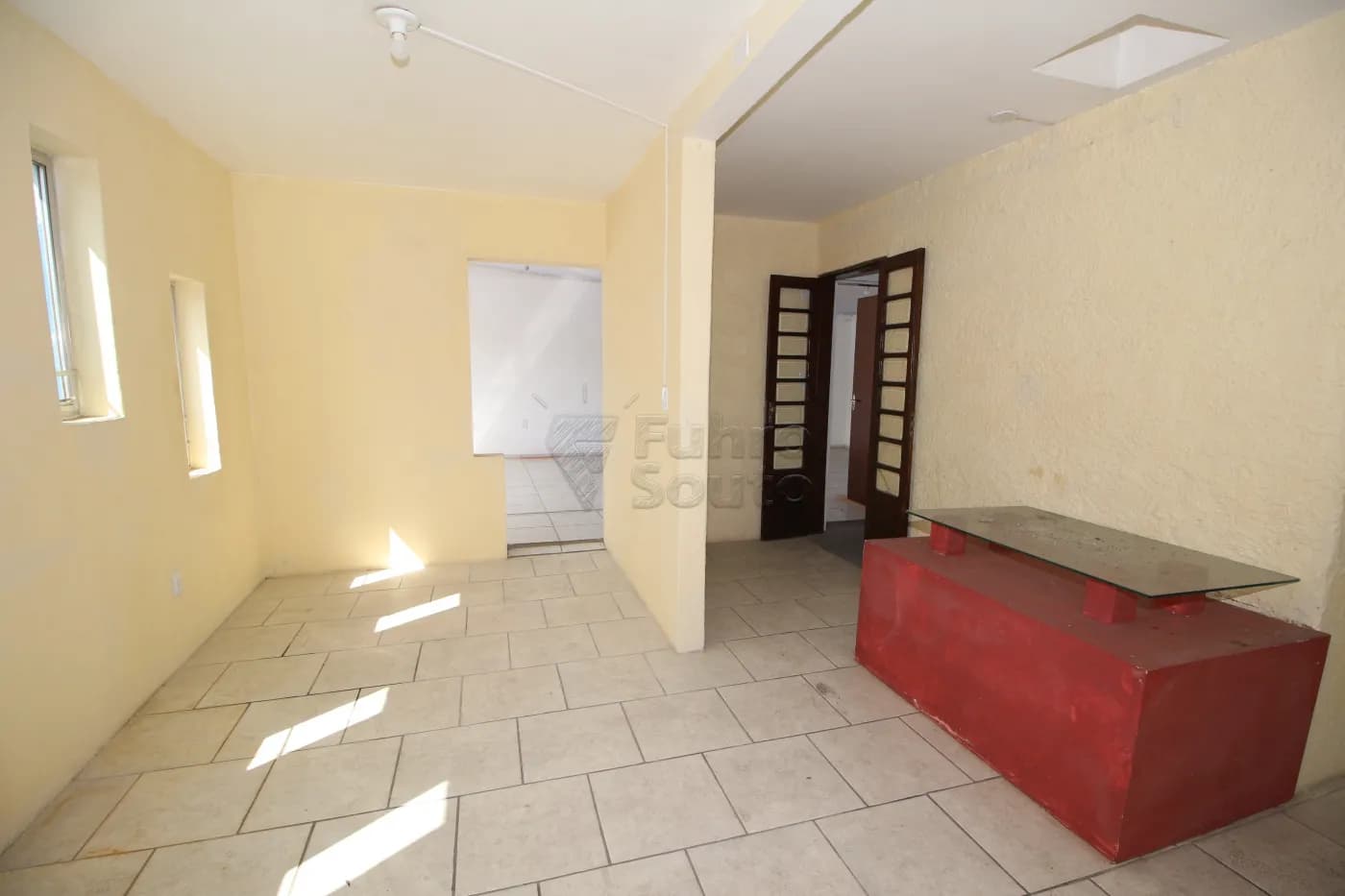 c4w7za-pelotas-comercial-casa-centro-08-02-2024_22-13-53-16.webp