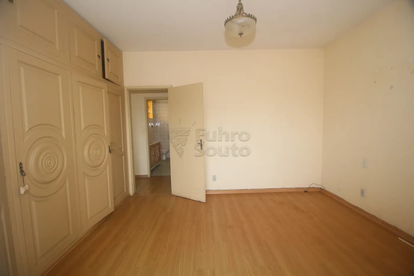 c845l-pelotas-comercial-predio-centro-11-04-2025_00-22-09-44.webp