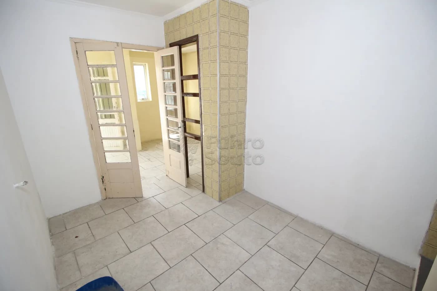 cb61k-pelotas-comercial-casa-centro-08-02-2024_22-13-58-21.webp