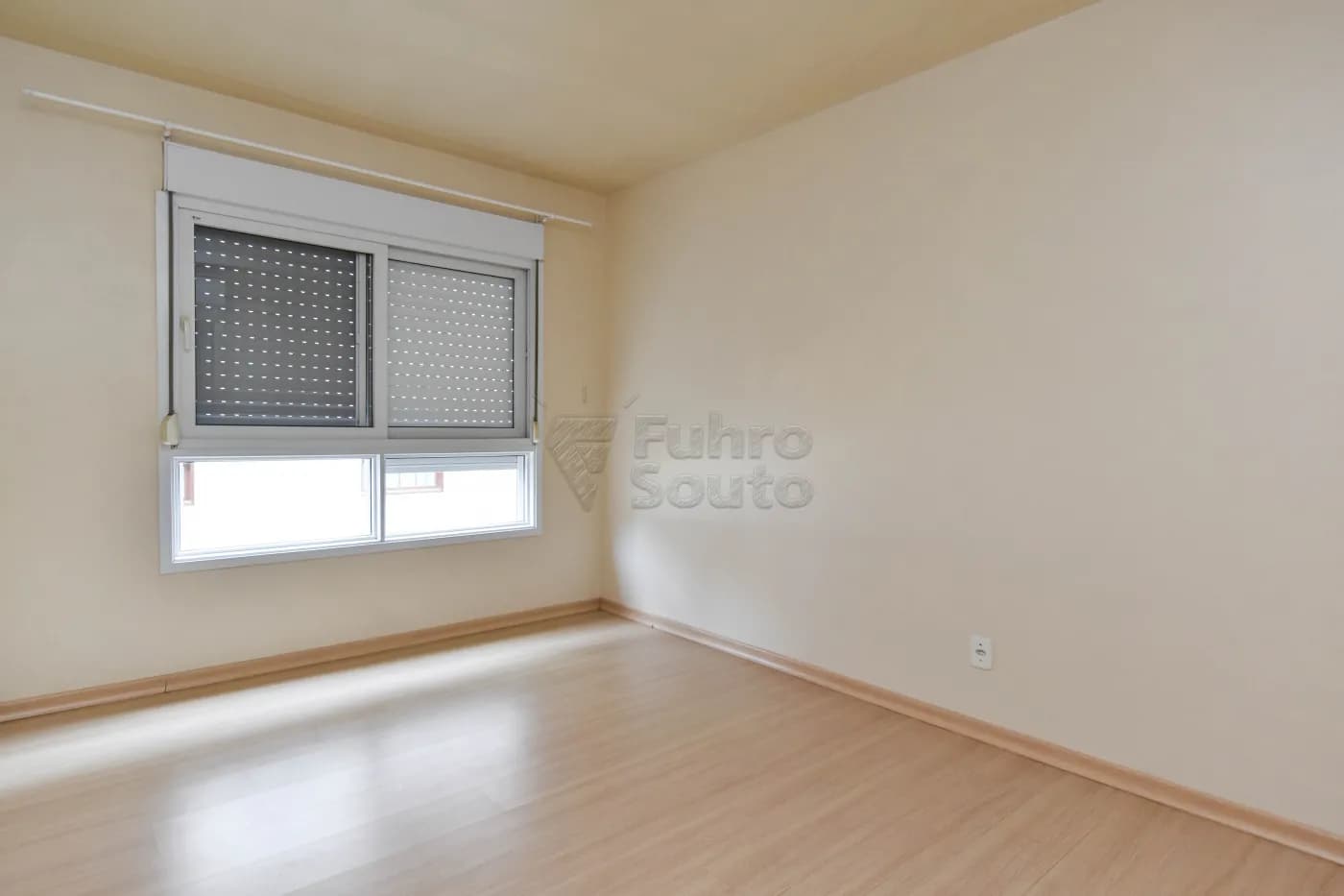 ci3si-pelotas-apartamento-padrao-centro-11-11-2024_00-21-34-9.webp