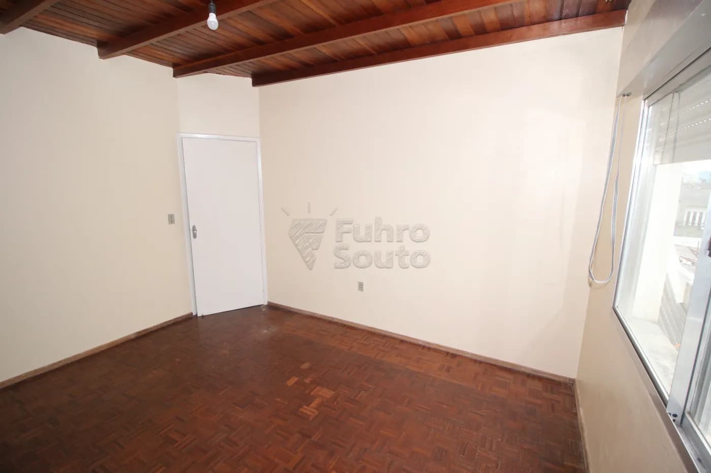 clrla-pelotas-comercial-casa-centro-14-11-2023_01-30-34-35.webp