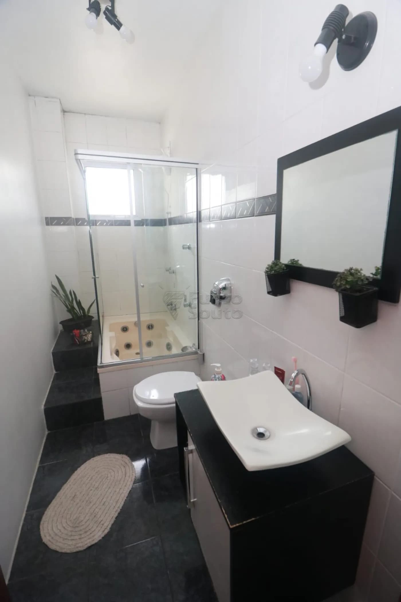 cm6b4o-pelotas-apartamento-padrao-centro-13-01-2026_15-35-23-6966906bbd834.webp