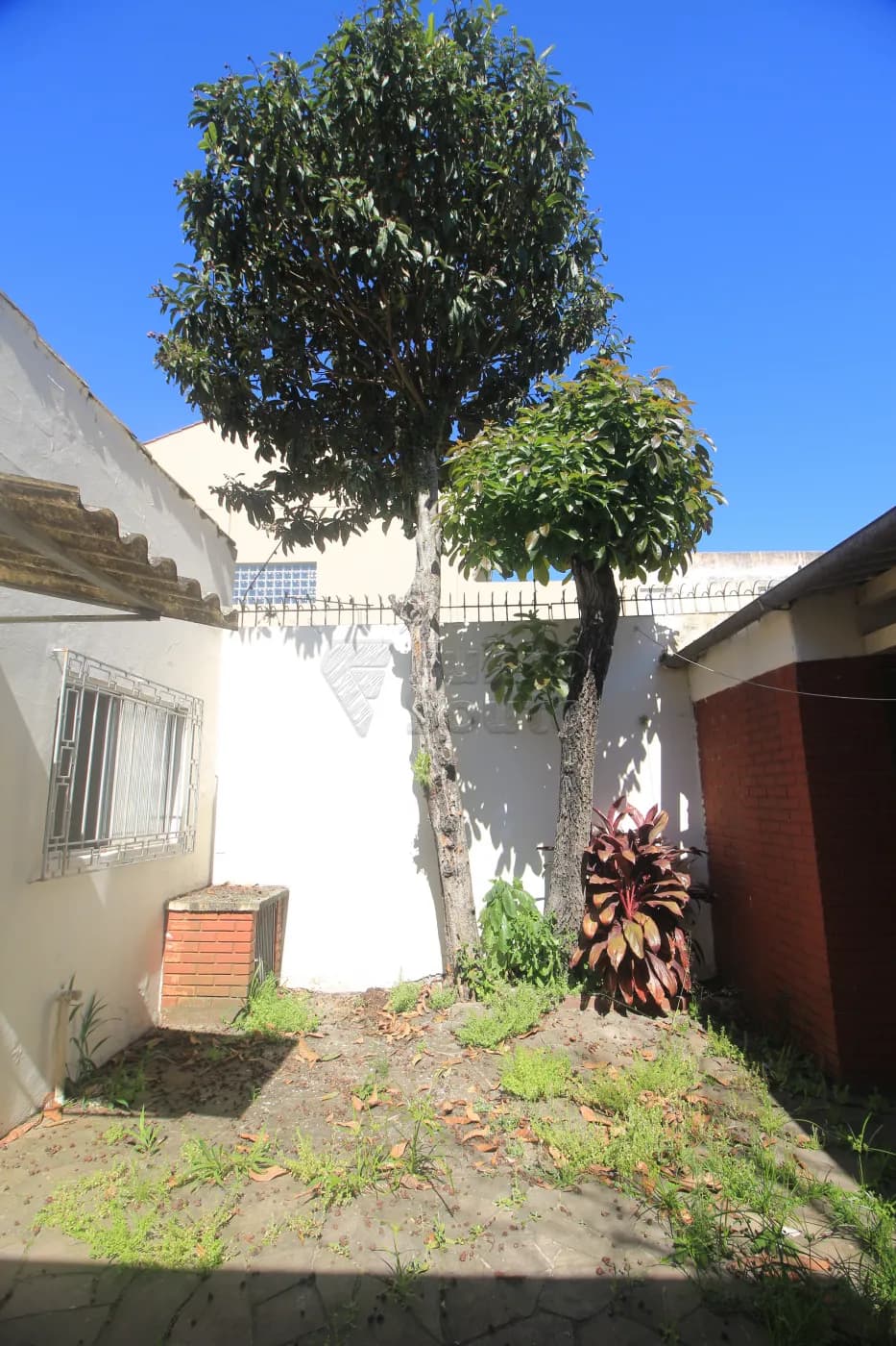 cq354r-pelotas-casa-padrao-centro-04-11-2025_01-03-48-27.webp