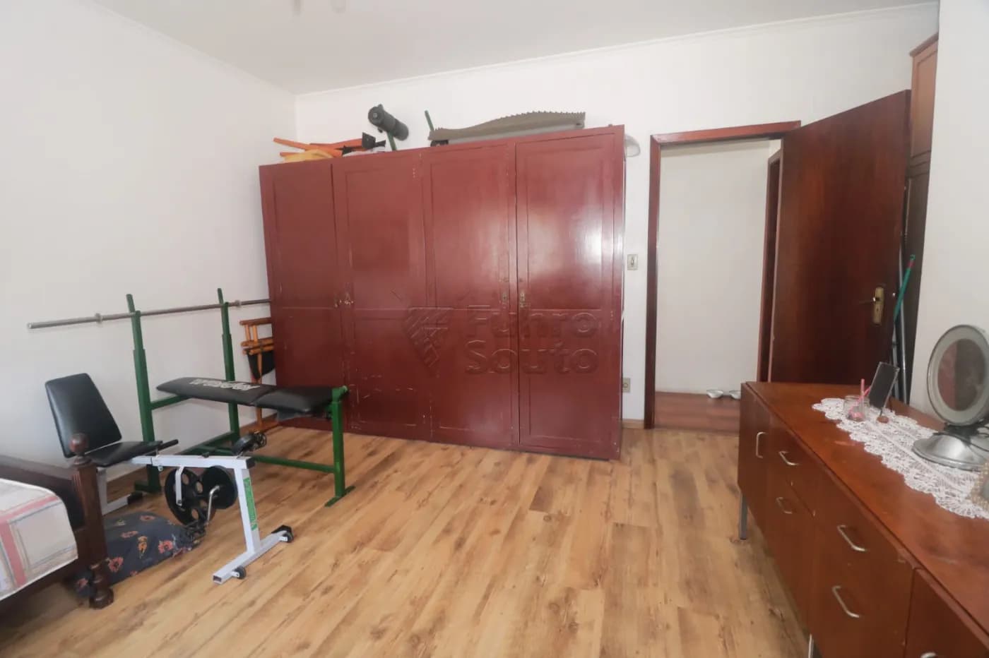 ct8pzb-pelotas-casa-padrao-centro-26-03-2026_16-36-14-69c58aaed1e2b.webp