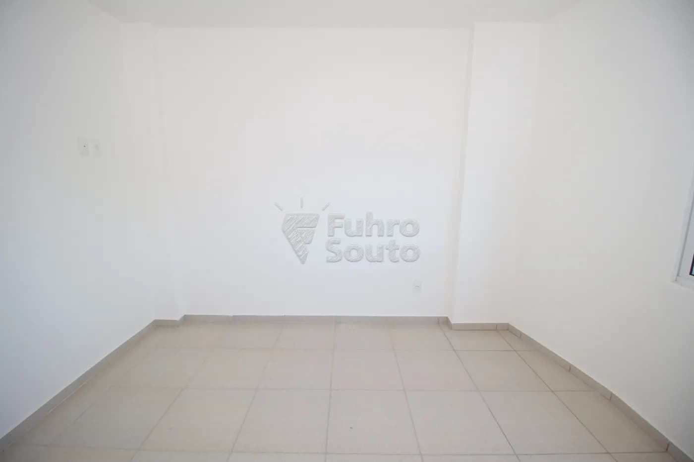 cwnhod-pelotas-apartamento-padrao-centro-16-05-2024_00-38-12-13.webp