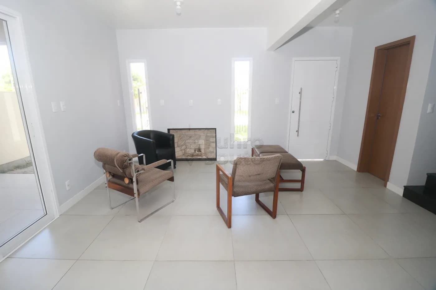 d4o05y-pelotas-casa-padrao-laranjal-23-01-2026_00-57-50-6972f1bee3db0.webp