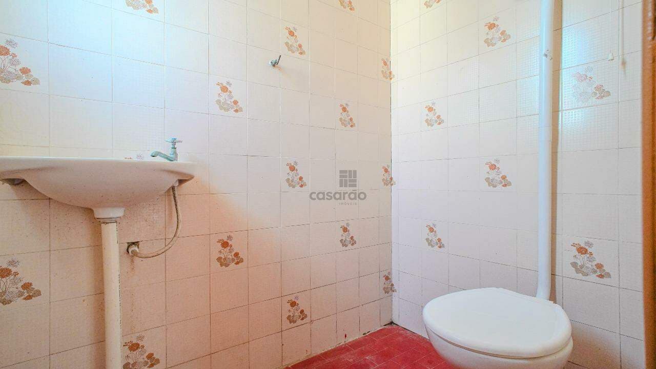 d4szq-casa-3-quartos-no-pelotas-banheiro-auxiliar.jpg