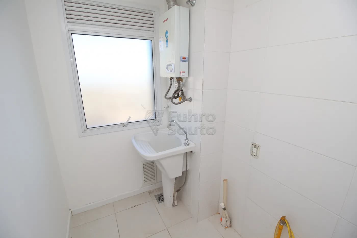 d79cs-pelotas-apartamento-padrao-areal-25-03-2024_23-30-38-6.webp