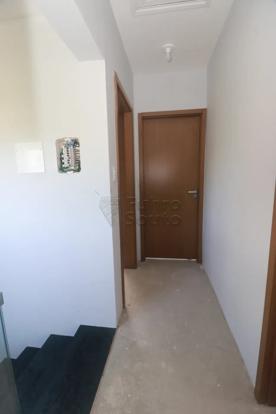 d7y6sf-pelotas-casa-padrao-laranjal-23-01-2026_00-58-25-6972f1e19b3f9.webp