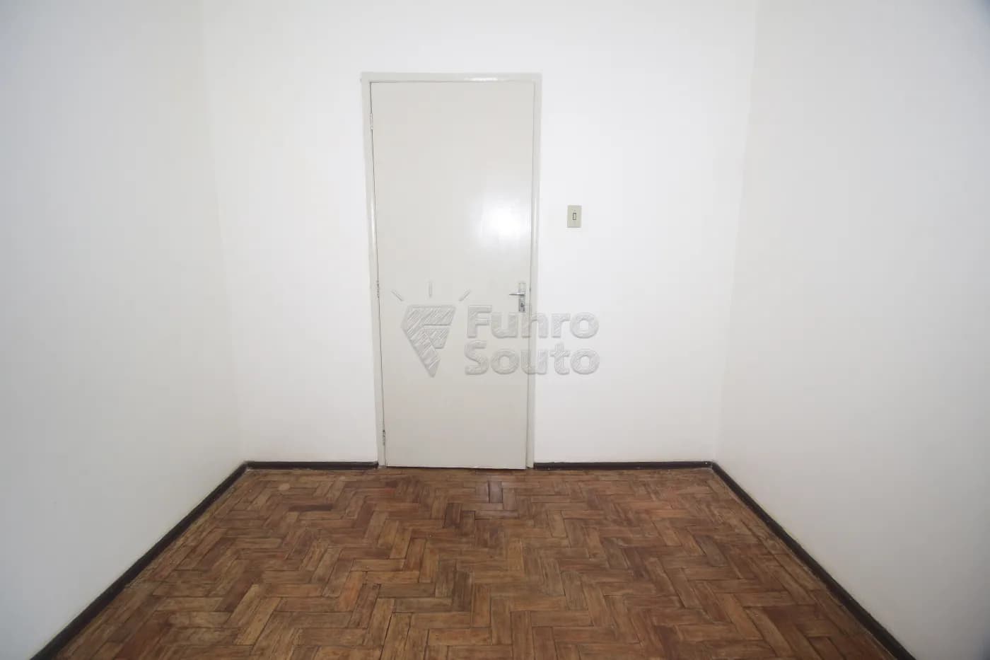 d9q2n-pelotas-apartamento-fora-de-condominio-fragata-10-04-2025_12-19-16-7.webp