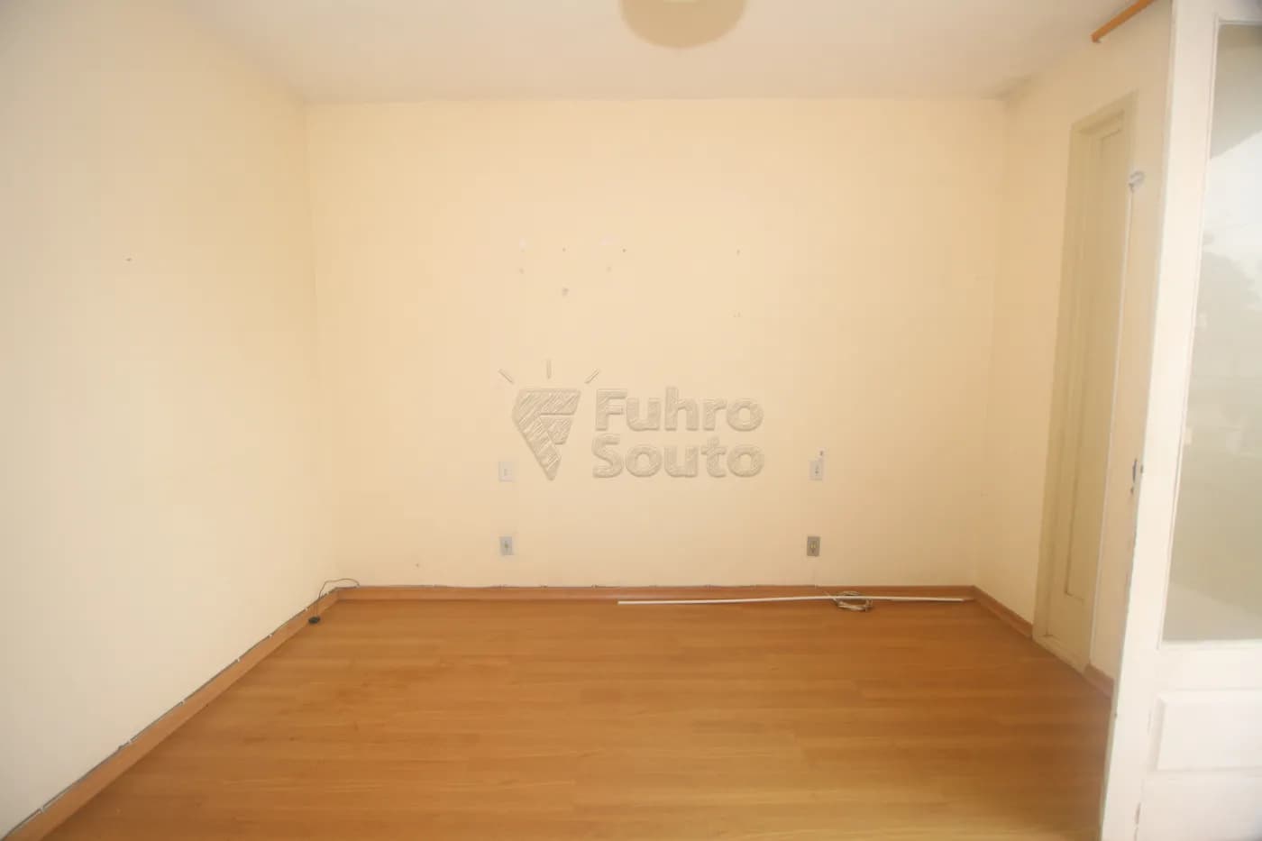 dc45v-pelotas-comercial-predio-centro-11-04-2025_00-22-08-43.webp