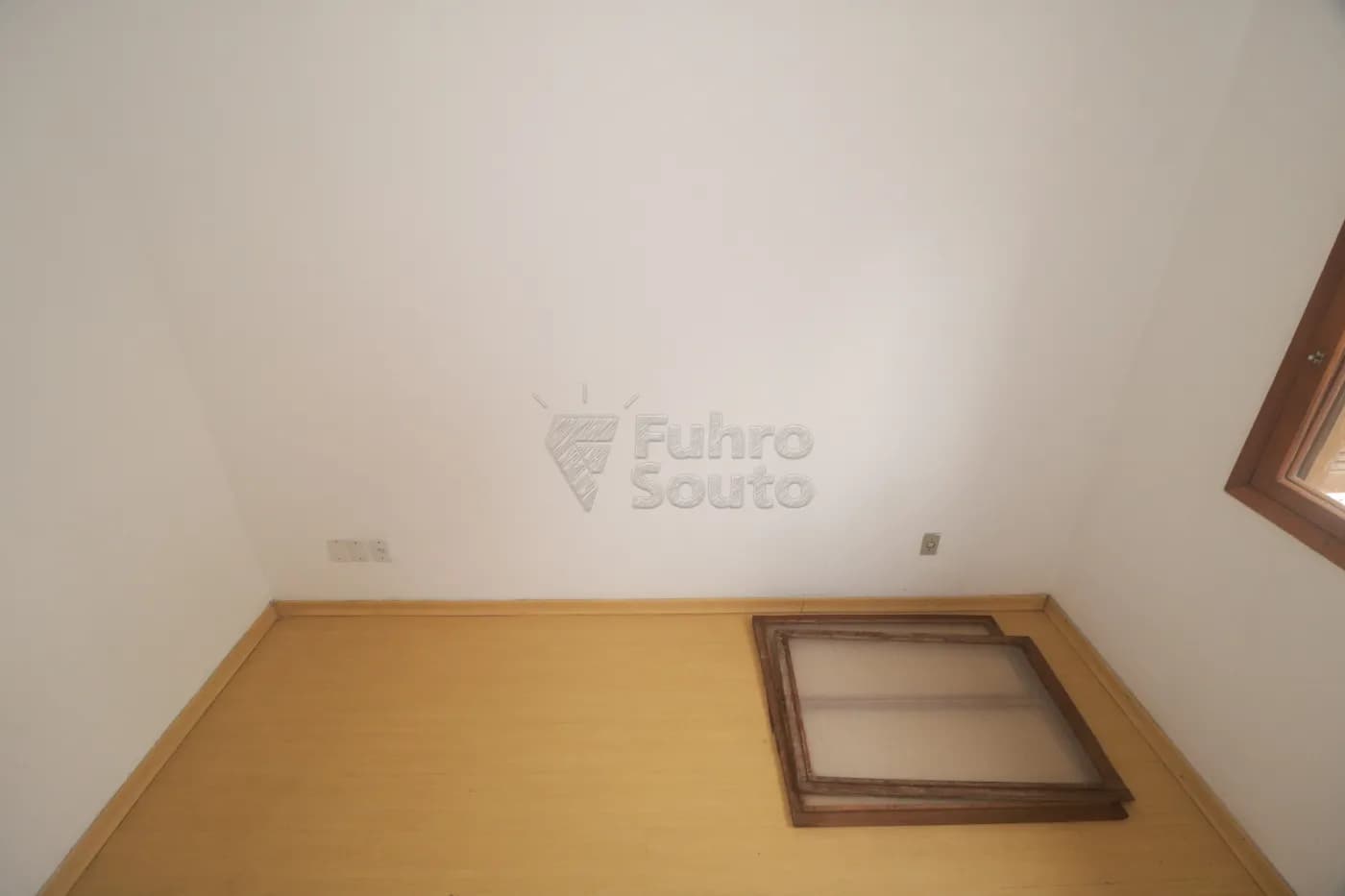 dculb-pelotas-apartamento-padrao-centro-07-05-2026_21-30-43-69fd2eb326512.webp