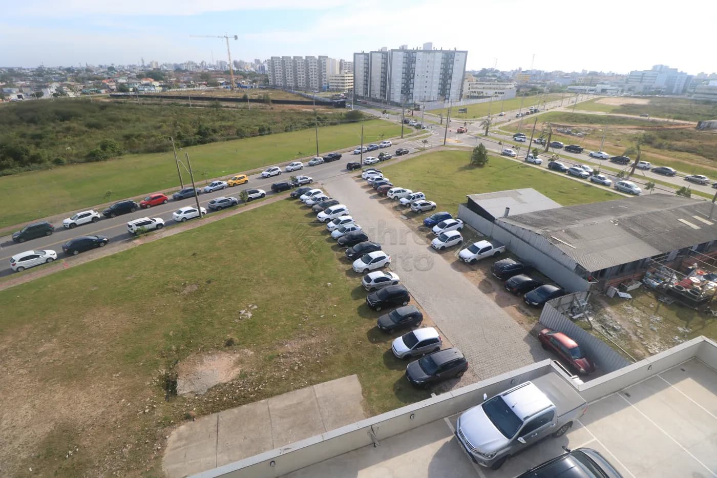 de5iaj-pelotas-comercial-sala-em-condominio-sao-goncalo-06-05-2026_23-07-23-69fbf3db19d89.webp