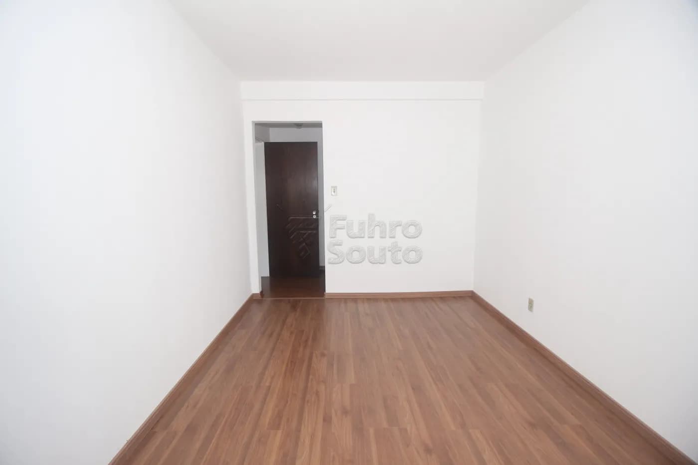 dhhh5r-pelotas-apartamento-padrao-centro-27-05-2025_01-00-57-9.webp
