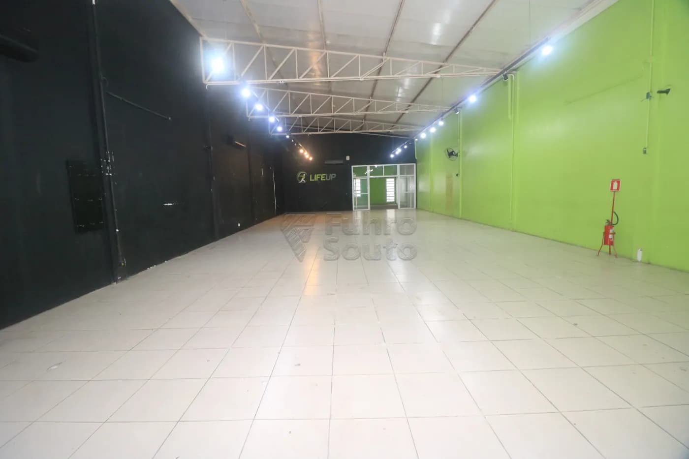 dhp6ya-pelotas-comercial-predio-centro-16-07-2026_01-33-00-6a585efcd2d8a.webp