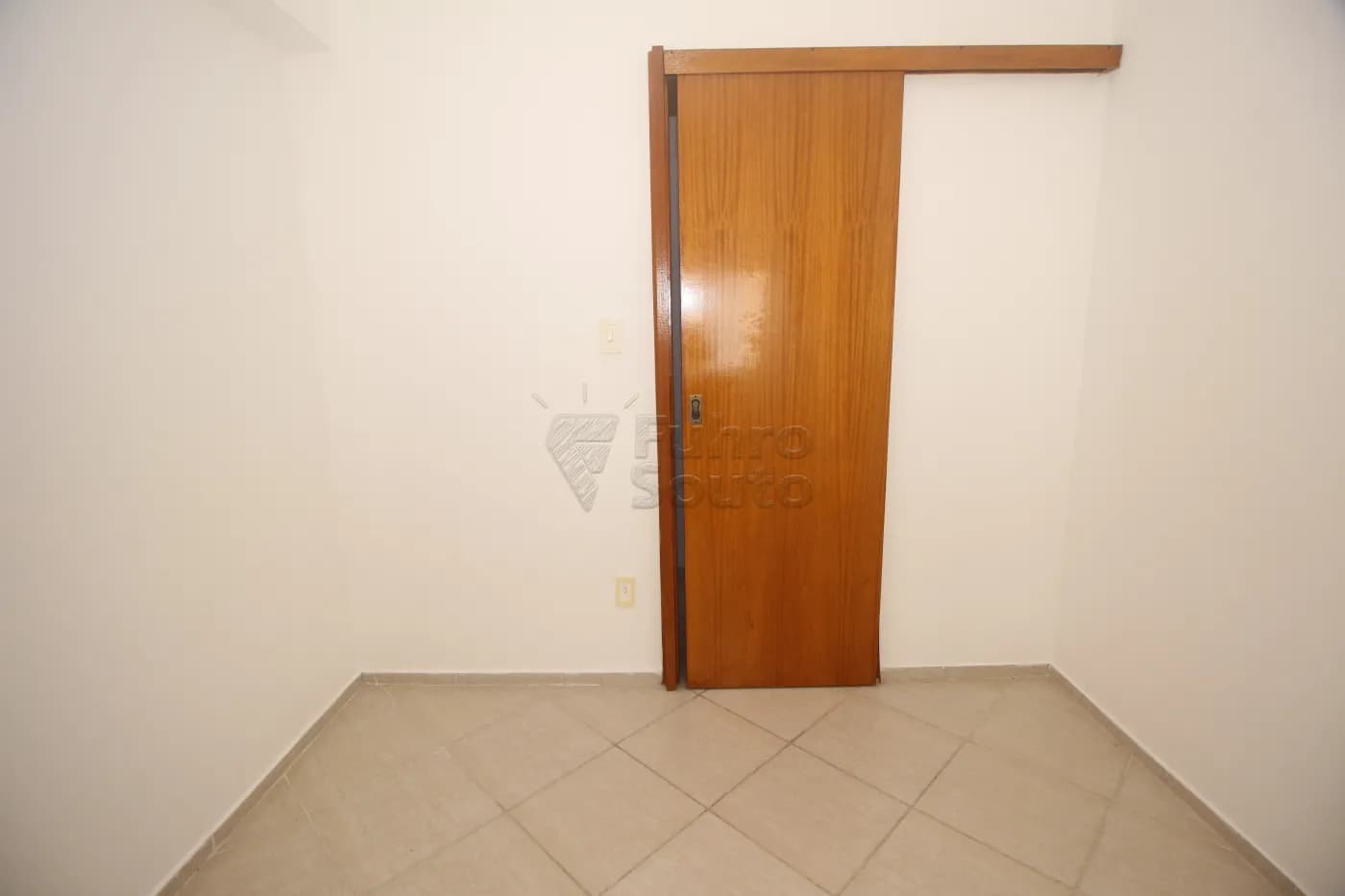 dl1r4j-pelotas-apartamento-padrao-centro-27-10-2025_22-33-26-13.webp