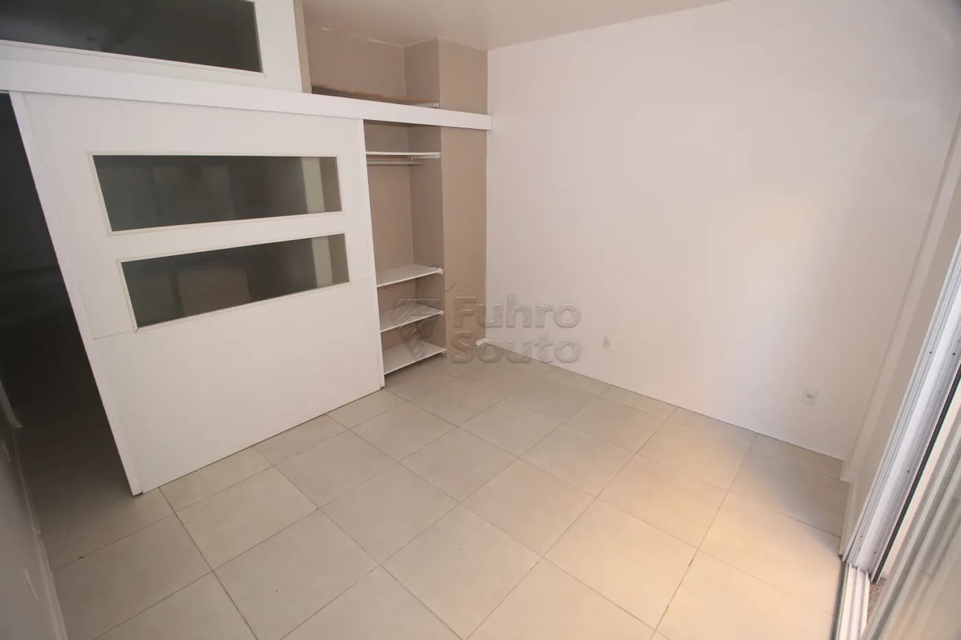 dndnkf-pelotas-apartamento-padrao-centro-11-12-2024_00-23-23-13.webp