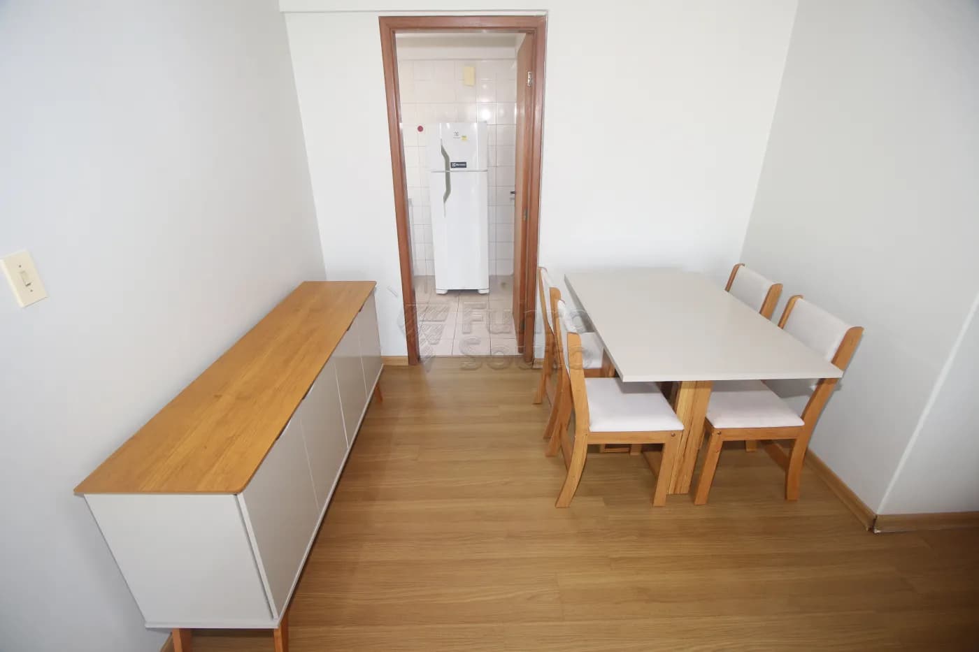 dnzr4i-pelotas-apartamento-padrao-centro-18-01-2025_05-00-09-5.webp