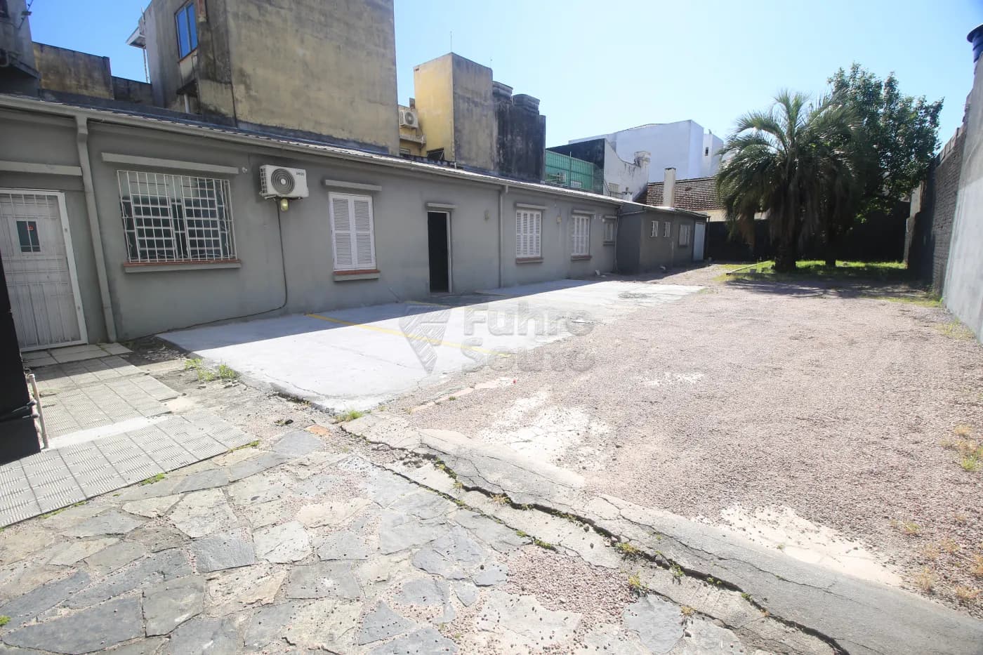 dv8mun-pelotas-comercial-predio-centro-19-11-2025_01-45-04-26.webp