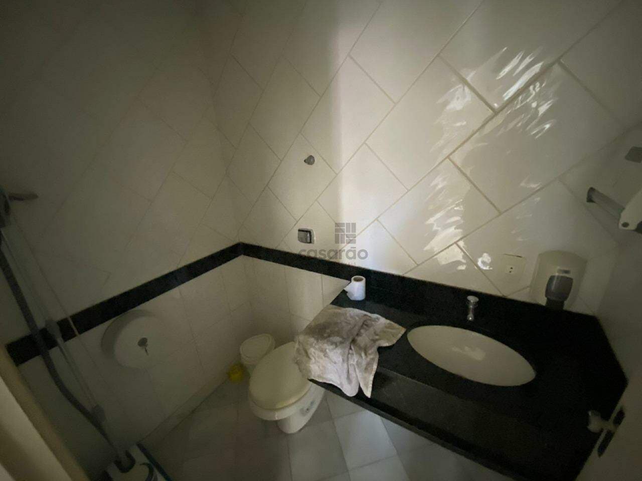 dx3vr-predio-comercial-no-pelotas-banheiro-auxiliar.jpeg