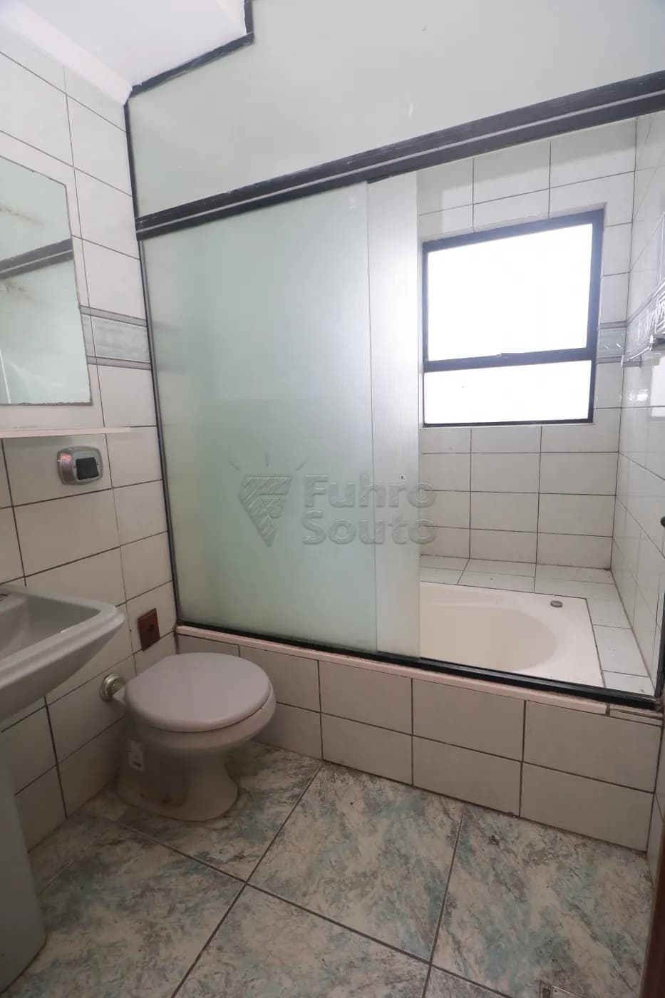 dz2li8-pelotas-apartamento-padrao-centro-21-01-2026_23-48-48-69719010b45e9.webp