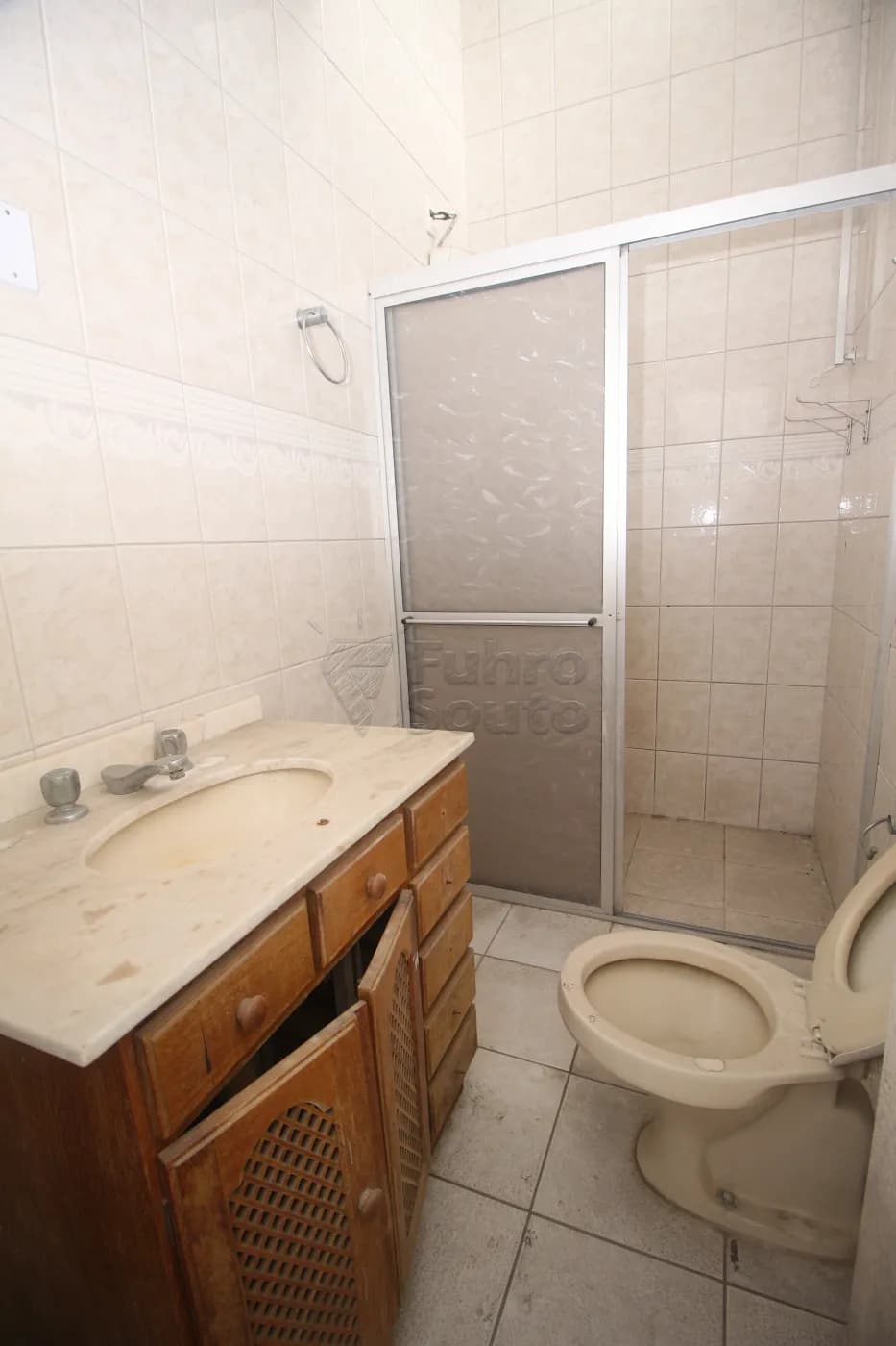 e0yvd-pelotas-casa-padrao-centro-15-12-2024_01-04-59-18.webp