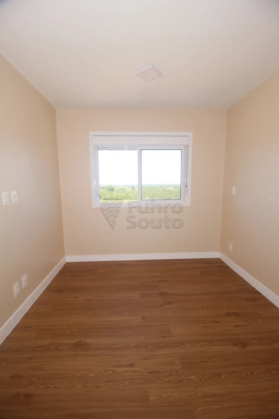 e3557-pelotas-apartamento-padrao-sao-goncalo-22-10-2025_00-58-51-20.webp