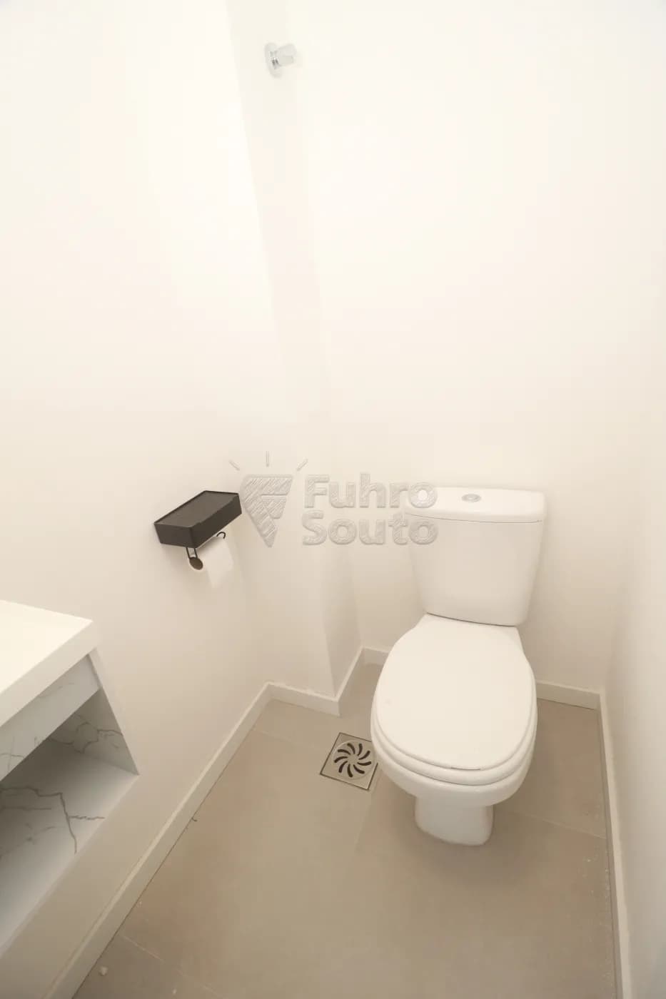 e4k4rd-pelotas-comercial-sala-em-condominio-sao-goncalo-06-05-2026_23-07-14-69fbf3d2959c5.webp