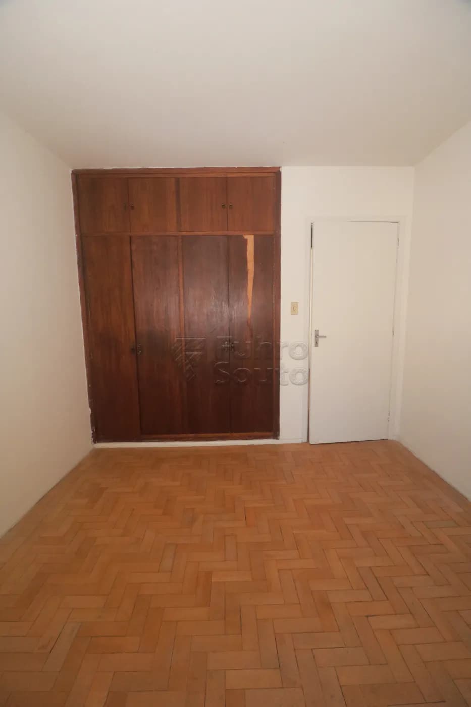 e4uerq-pelotas-apartamento-padrao-centro-26-06-2026_19-48-36-6a3f01c406ebd.webp