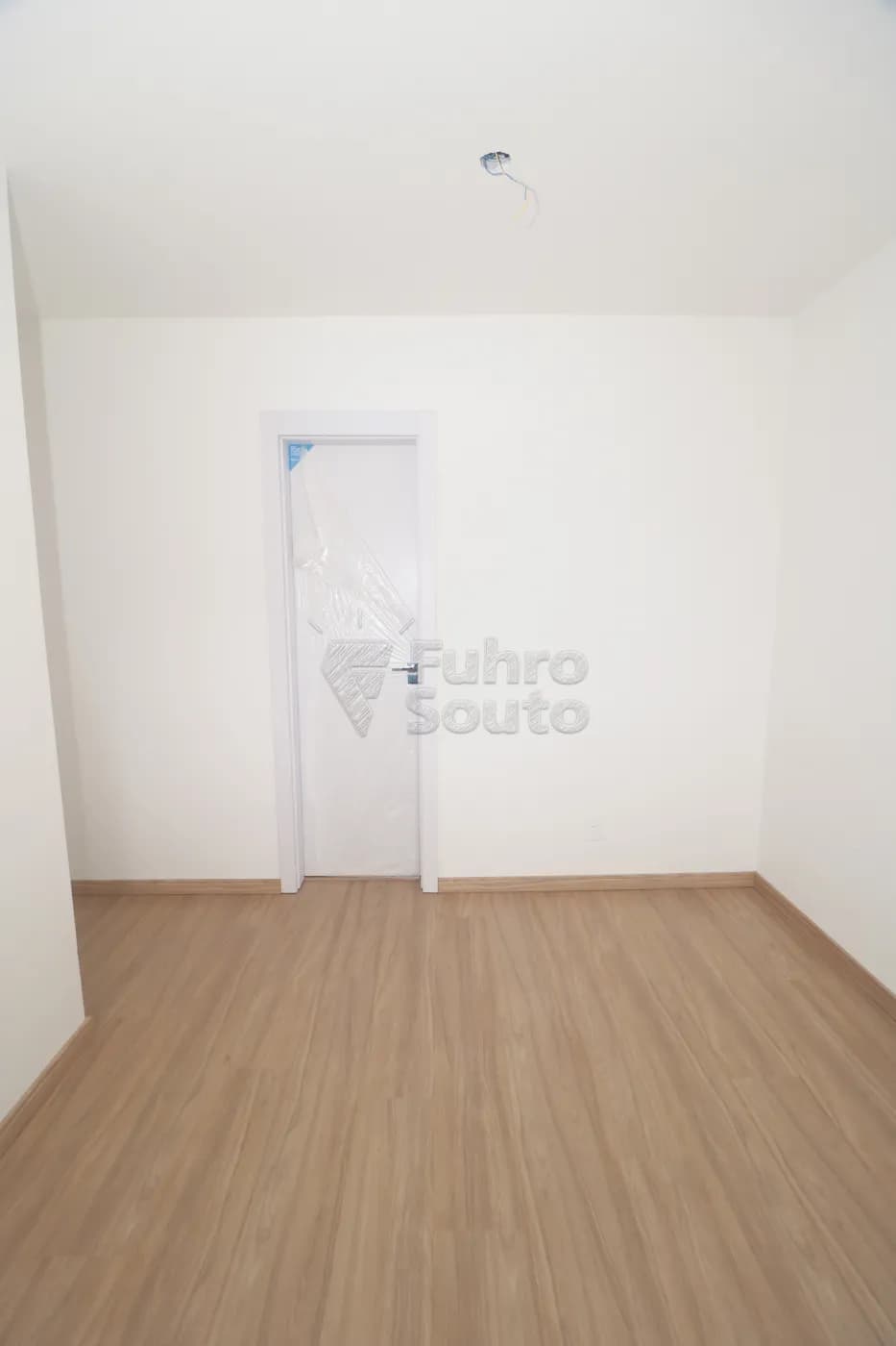 e737fs-pelotas-apartamento-padrao-areal-13-03-2026_23-23-24-69b4c69c3c0b8.webp