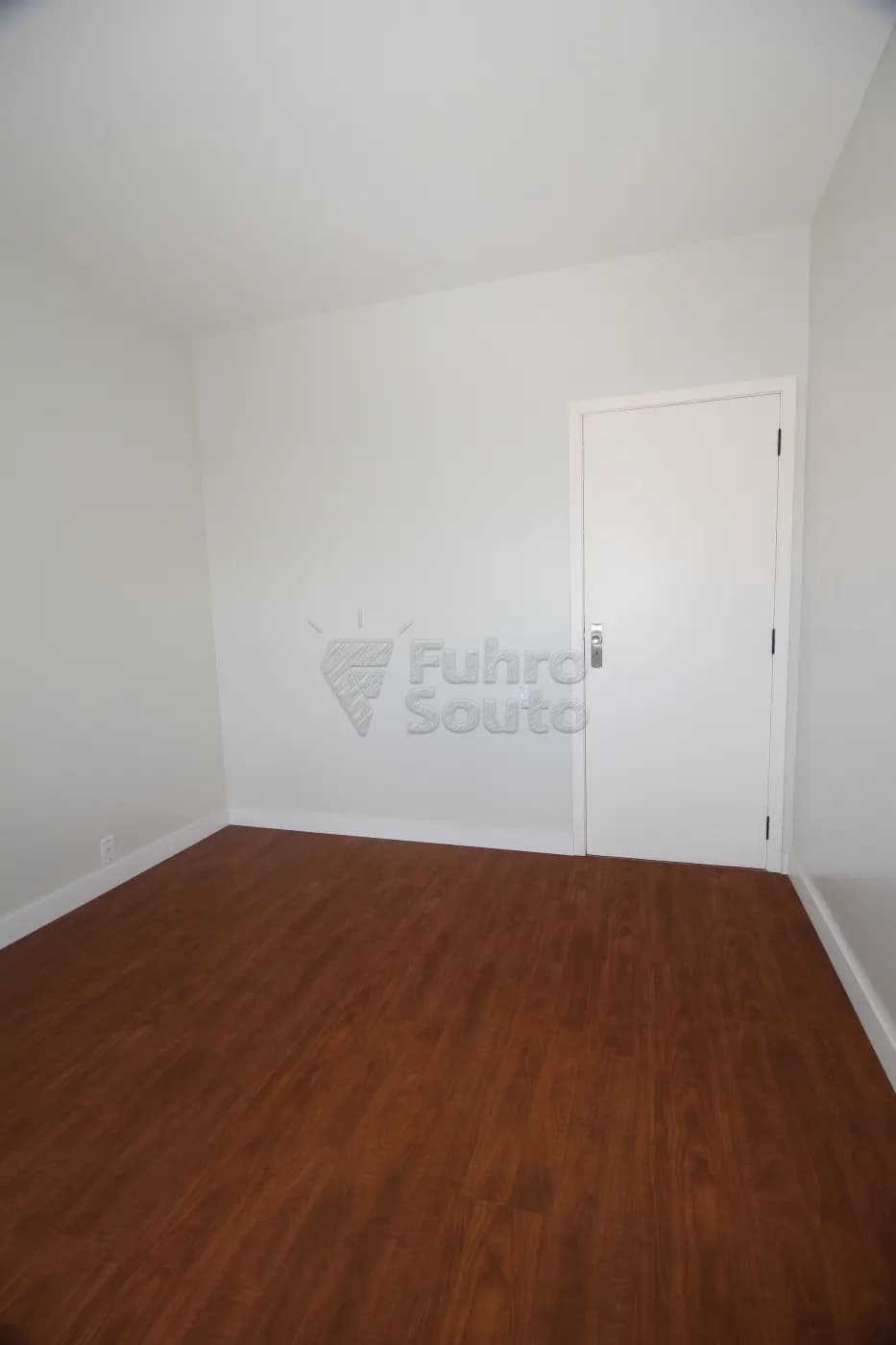 e7js46-pelotas-apartamento-padrao-centro-17-09-2024_00-57-26-9.webp