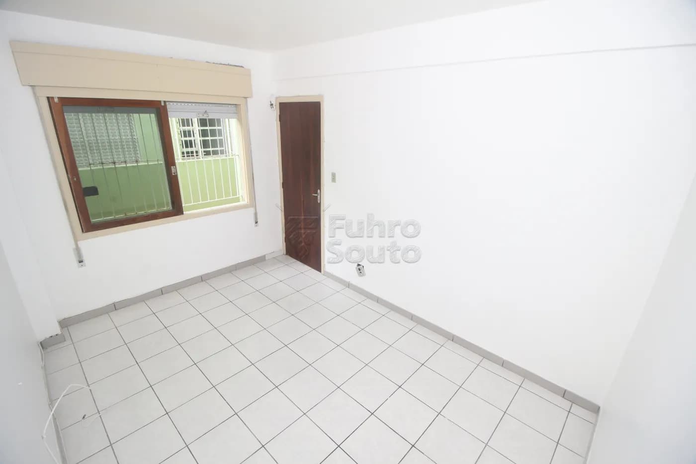 e7qxz8-pelotas-apartamento-padrao-centro-20-01-2025_23-48-47-10.webp