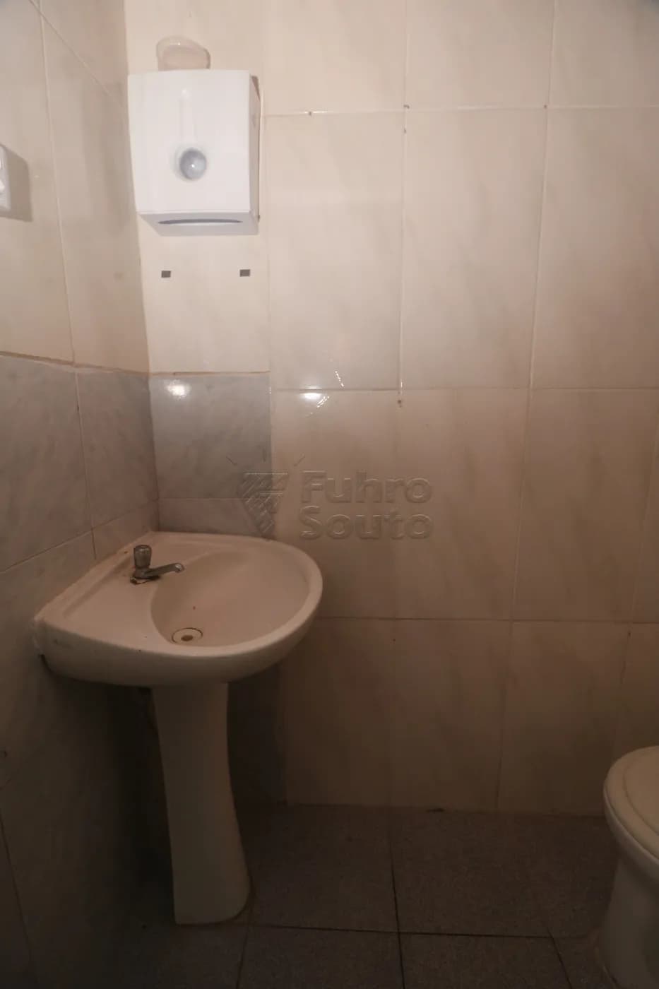e7s7kh-pelotas-comercial-casa-fragata-19-06-2026_23-47-31-6a35ff433b67f.webp