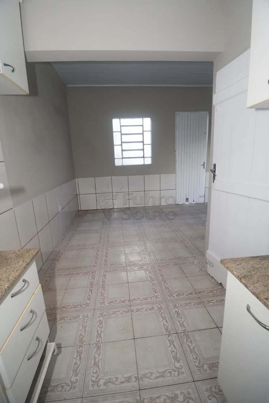 e8l5qj-pelotas-casa-padrao-centro-10-07-2026_00-17-07-6a506433eda85.webp