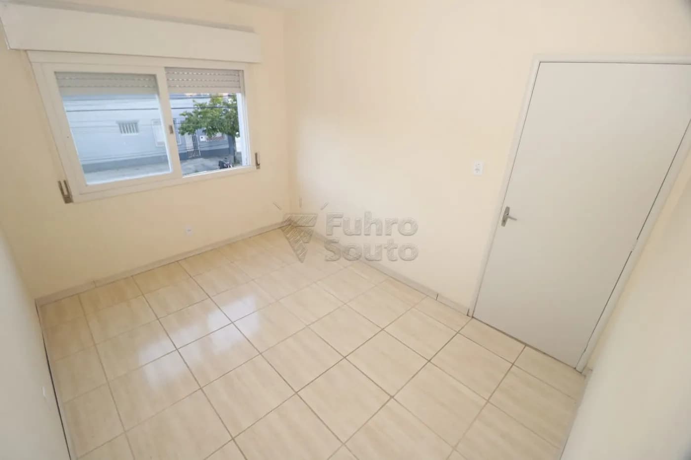 e9ia5-pelotas-apartamento-padrao-centro-14-04-2026_17-13-34-69de9fee1a3cc.webp