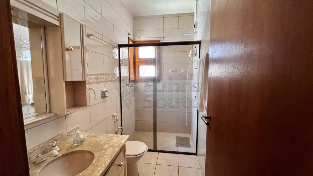 ea5y8b-pelotas_casa_padrao_centro_05-02-2025_17-47-27_17.webp