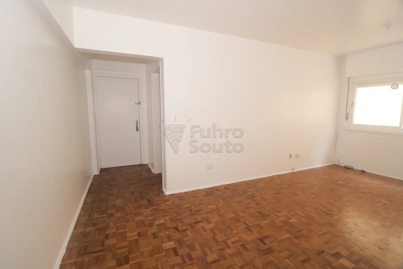 eb2eum-pelotas-apartamento-padrao-centro-13-03-2026_23-19-50-69b4c5c6bbd1b.webp