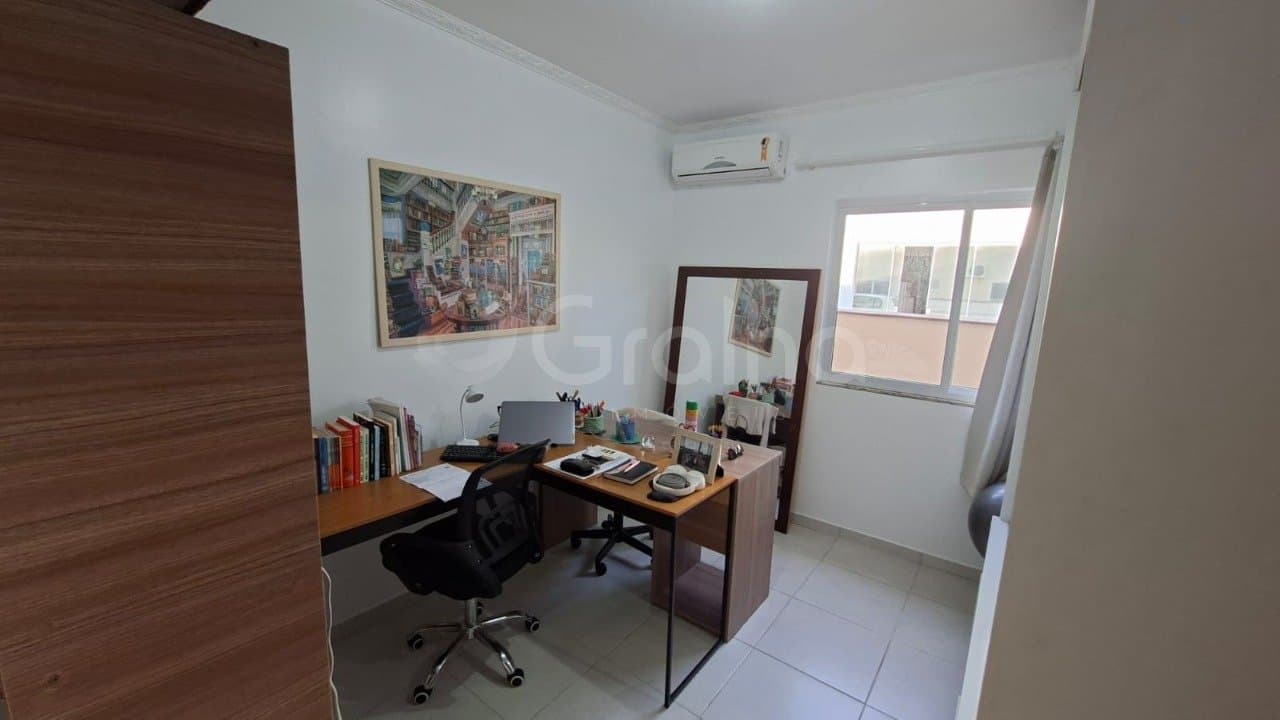 ebg29j-ivr1Rj8W4A6Kg48s9_442336a58d13c605e8.jpg